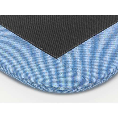 Soft Seat - Type B - Hopsak Blue/Ivory - Vitra -  - Textiles - Furniture by Designcollectors