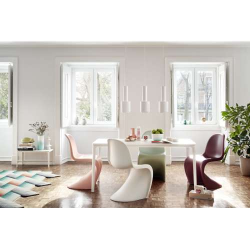 Panton Chair (new height) - White - Vitra - Verner Panton - Chairs - Furniture by Designcollectors
