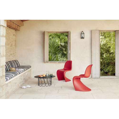 Panton Chaise (nouvelle hauteur) - Rouge Classique - Vitra - Verner Panton - Chaises - Furniture by Designcollectors