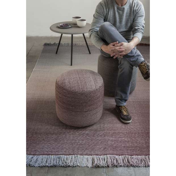 Shade Poef - 3B - Nanimarquina - Begüm Cana Özgur - Tapijten & Poefs - Furniture by Designcollectors