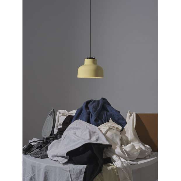 M64 Valsells, Ceiling Lamp, Vanilla - Santa & Cole - Miguel Milá - Lighting - Furniture by Designcollectors