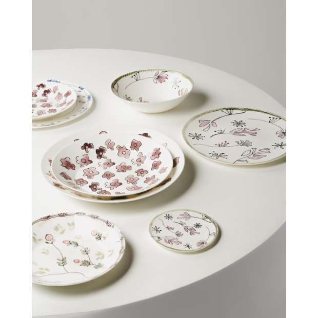 Starter Plate - Dark Viola - Medium (2 pieces) - Marni - Francesco Risso - Kitchen & Table - Furniture by Designcollectors