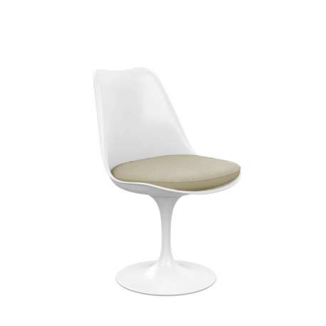 Tulip Chair white shell and base with swivel, Tonus: Sand - Knoll - Eero Saarinen - Stoelen - Furniture by Designcollectors