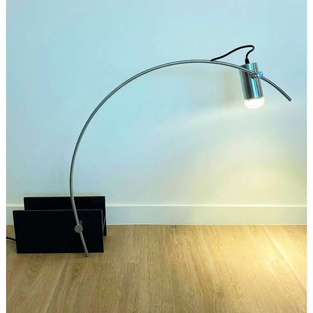 Christophe Gevers -  CG71 Table lamp - Axis71 - Christophe Gevers - Lighting - Furniture by Designcollectors