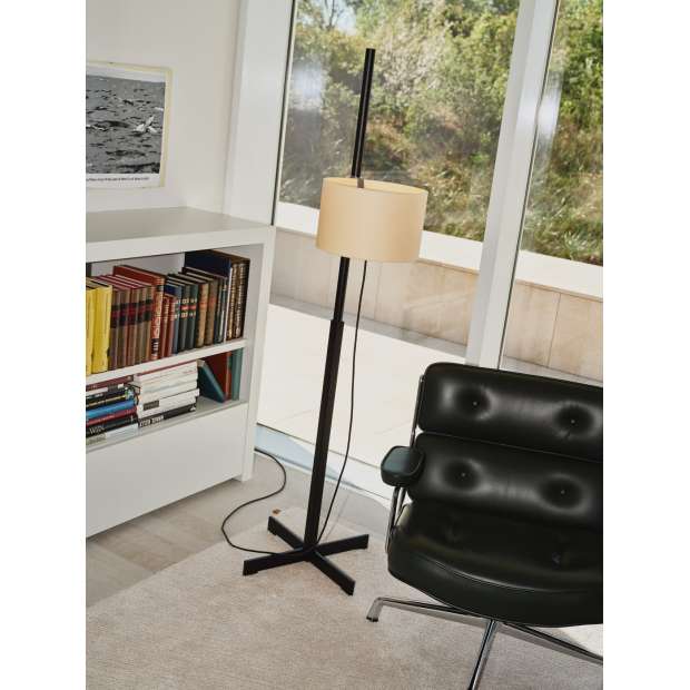 TMM Floor Lamp, Black Oak, Beige - Santa & Cole - Miguel Milá - Lampes sur Pied - Furniture by Designcollectors