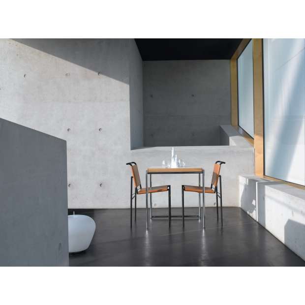 Jean Foldable Table Klaptafel - Classicon - Eileen Gray - Tafels - Furniture by Designcollectors