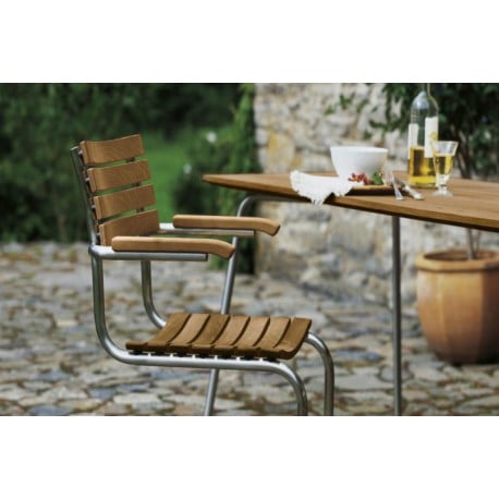 S 1040 Table - Thonet - Thonet Design Team - Outdoor Dining - Furniture by Designcollectors
